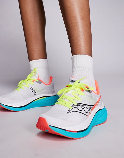 Saucony Endorphin Speed 5 Running Trainers In White And Mutant