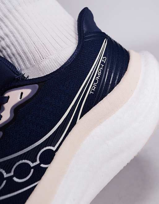 Saucony Triumph 23 Running Trainers In Navy And Cameo