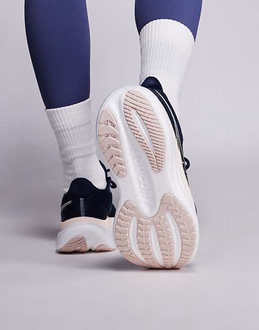 Saucony Triumph 23 Running Trainers In Navy And Cameo