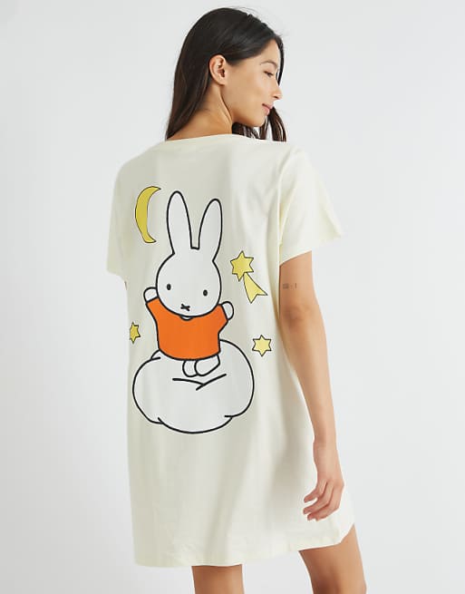 Skinnydip london miffy cloud night dress in ecru in pink