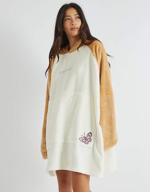 Skinnydip london peter rabbit blanket hoodie in multi