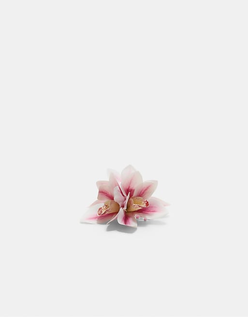 Stradivarius Fabric maxi flower hair clip in pink