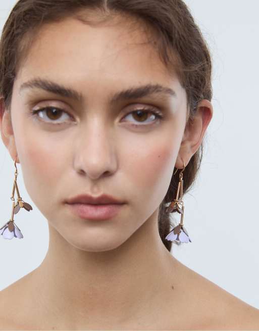 Stradivarius Flower Dangle Earrings In Ecru