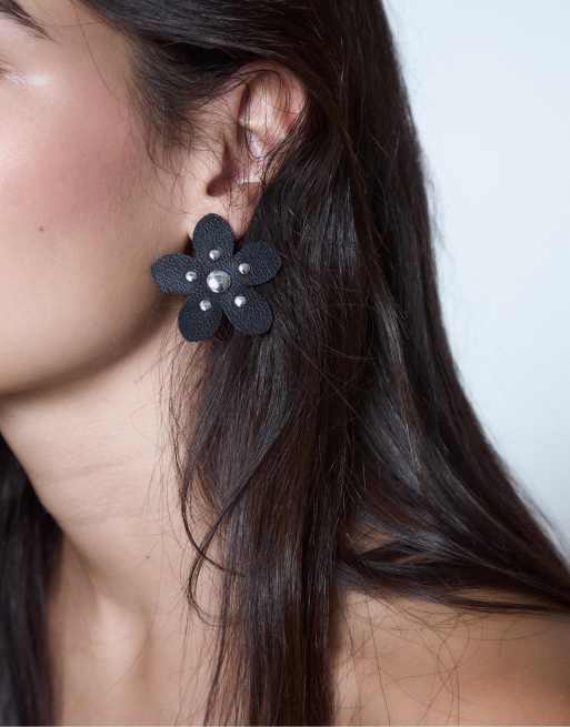 Stradivarius Leather Effect Flower Earrings In Black