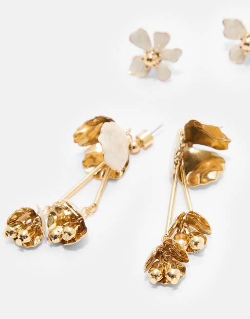 Stradivarius Set Of 2 Floral Earrings In Ecru