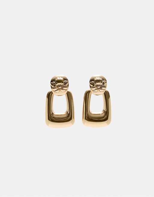 Stradivarius Set of 2 voluminous flower earrings in gold