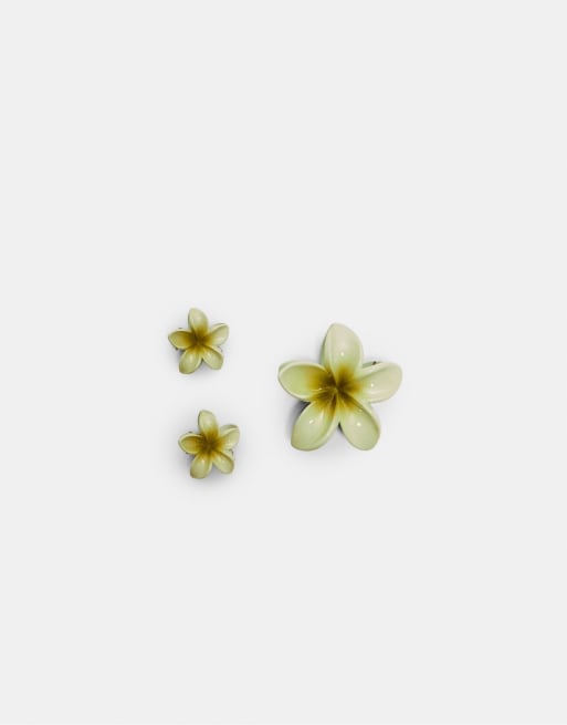 Stradivarius Set Of 3 Floral Hair Clips In Green