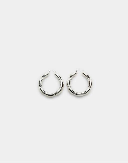 Stradivarius Voluminous hoop earrings in grey
