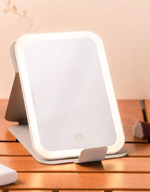 StylPro On Tour Petite LED Travel Mirror in pink