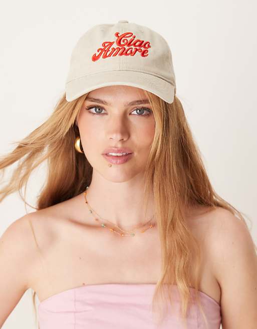 Sui Ava Everday Ciao Amore slogan cap in beige