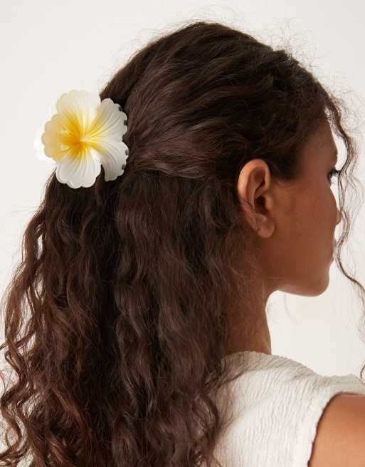 Sui Ava Hawaii Flower Large Hair Claw In Yellow