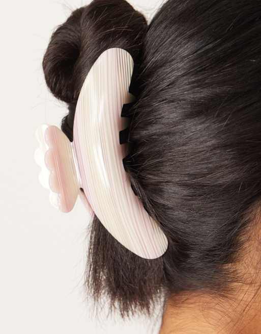 Sui Ava Helle Viola Large Hair Claw In Pink