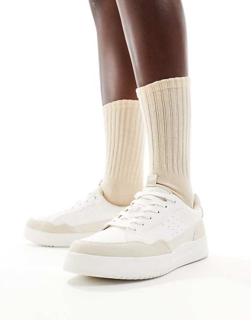 Sui Ava Magda Pointelle Ankle Socks In Beige