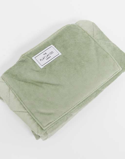 The Flat Lay Co. Drawstring Makeup Bag - Sage Green Velvet