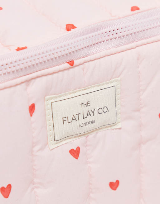 The Flat Lay Co. Marshmallow Makeup Bag - Sweet Pink Hearts