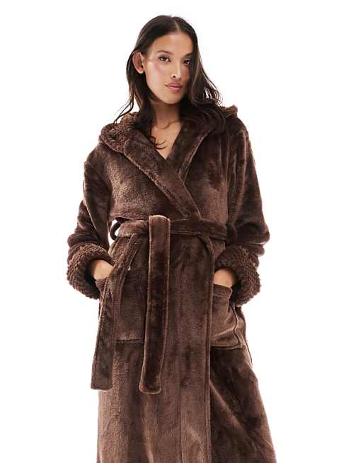 Threadbare Long Fluffy Dressing Gown In Chocolate Brown
