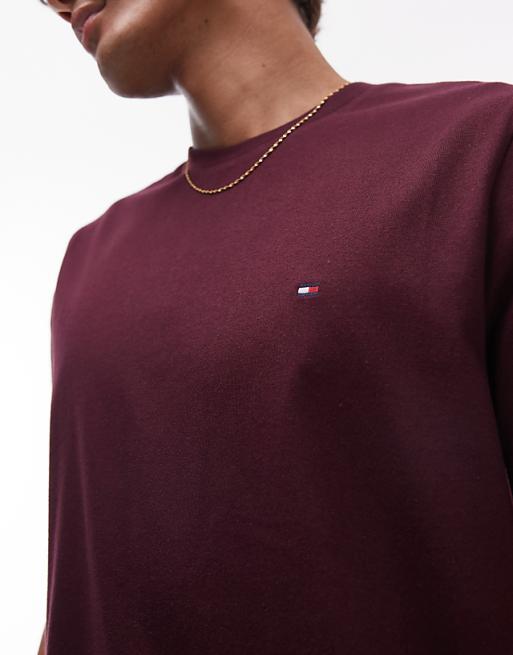 Tommy Hilfiger Essential Regular Fit T-shirt In Burgundy