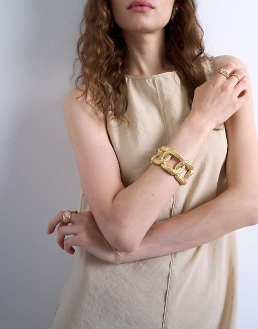 Topshop Betty chunky chain bracelet in gold