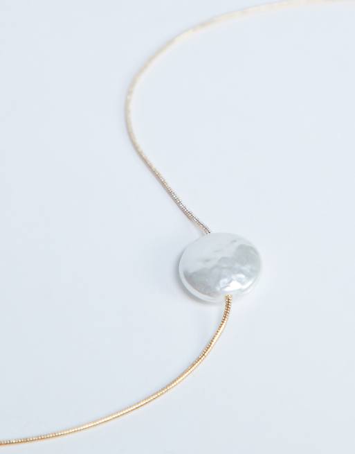 Topshop Farley Dainty Choker Necklace With Pearl Pendant In Gold