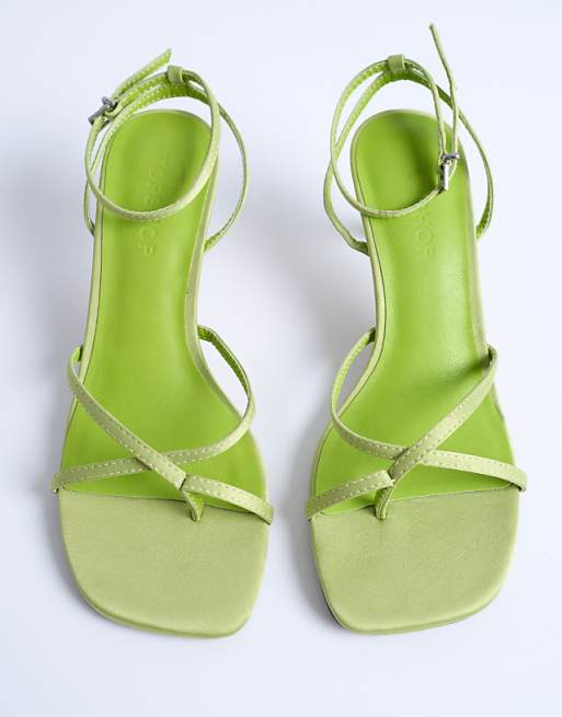 Topshop Ila Toe Loop Mid Heel Sandal In Green