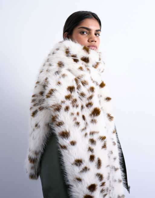 Topshop Sophie Faux Fur Scarf In Dalmatian