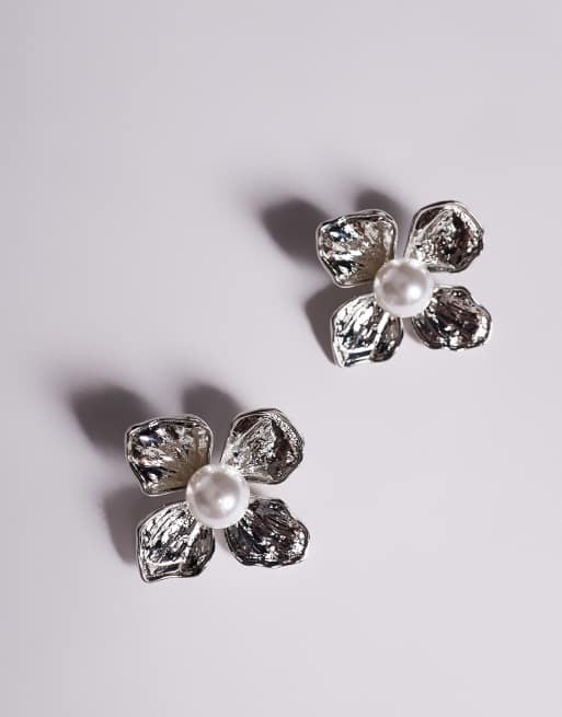 True Decadence Floral Stud Earrings With Pearl Detail In Silver