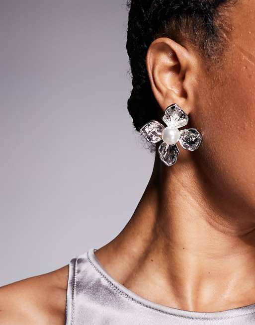 True Decadence floral stud earrings with pearl detail in silver