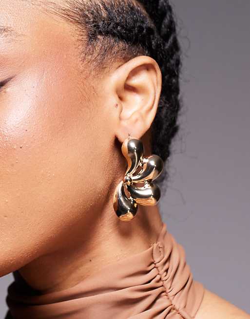True Decadence pleated fan stud earrings in gold