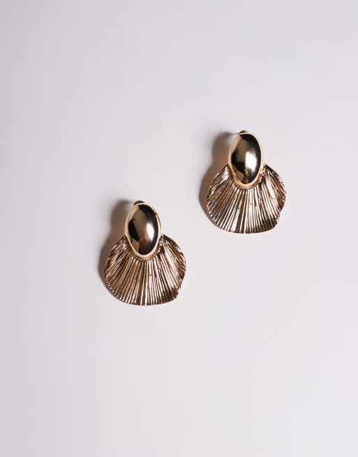 True Decadence Vintage Style Fan Stud Earrings In Gold