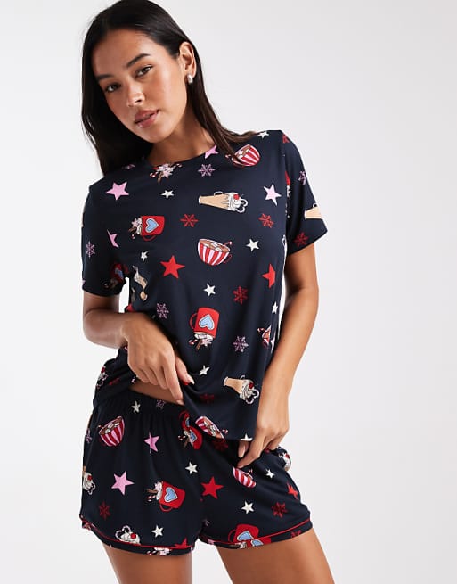 Urban Threads Christmas short sleeve and short pyjama set in hot chocolate print in navy
