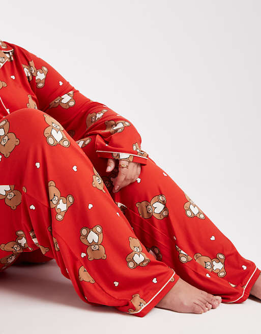 Urban Threads Curve Christmas Long Sleeve Revere And Trouser Pyjama Set In Teddy Print