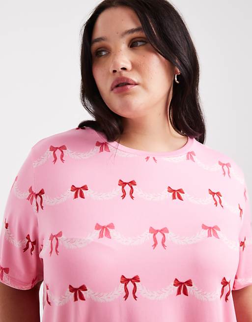 Urban Threads Curve Christmas Short Sleeve Revere And Trouser Pyjama Set In Festive Bow Print