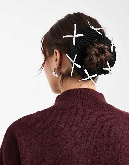 Vero Moda bow applique scrunchie in black