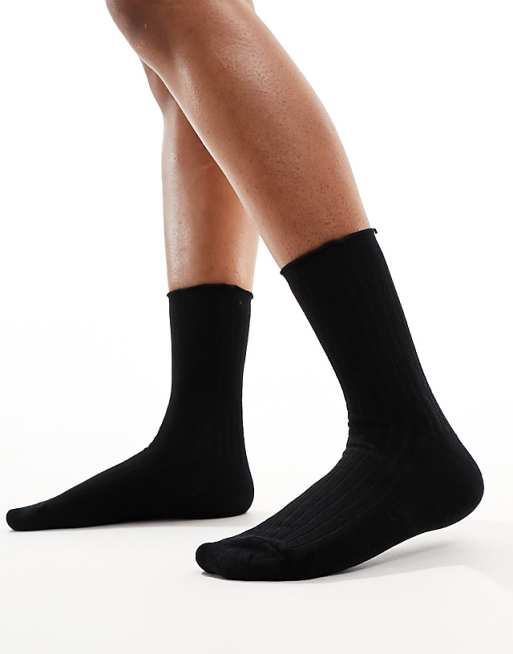Vero Moda Ribbed Frill Socks In Black