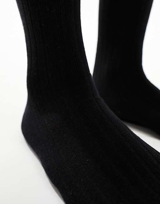 Vero Moda Ribbed Frill Socks In Black