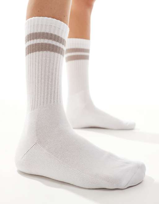 Vero Moda sporty ribbed socks in white and brown
