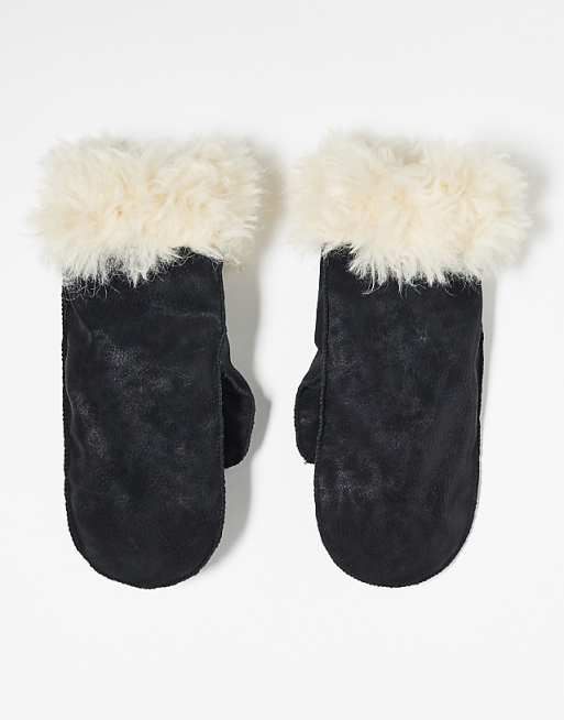 Weekday faux shearling mittens in black suede with white fur