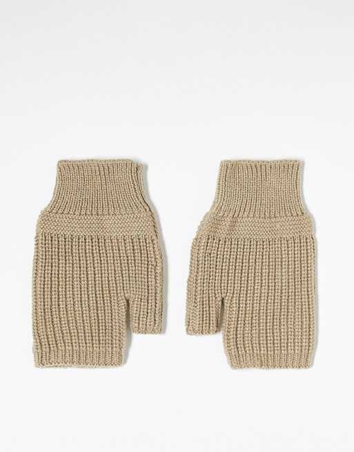 Weekday Knitted Mittens In Beige